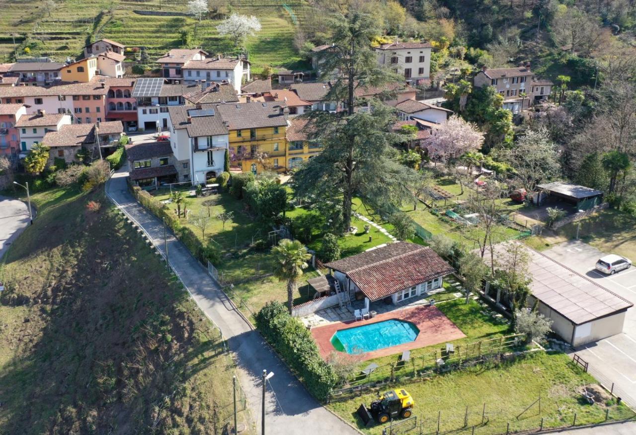 Romantico Palazzo Dei Ulivi Purasca Exteriér fotografie